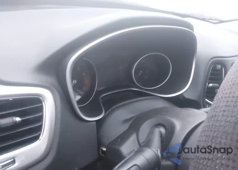 2018 Jeep Compass Latitude Fwd from USA, damaged, VIN 3C4NJCBB2JT322520